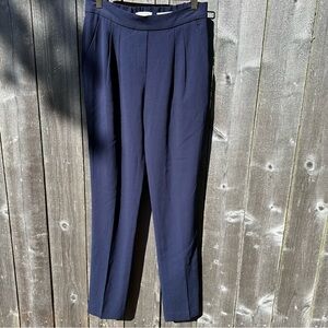 Aritzia Babaton pleated pull-on pants elastic waist in back lightweight